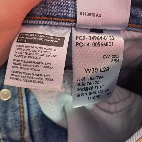 Levi's Women's Wedgie Straight Stretch Jean size 30 - Picture 10 of 10